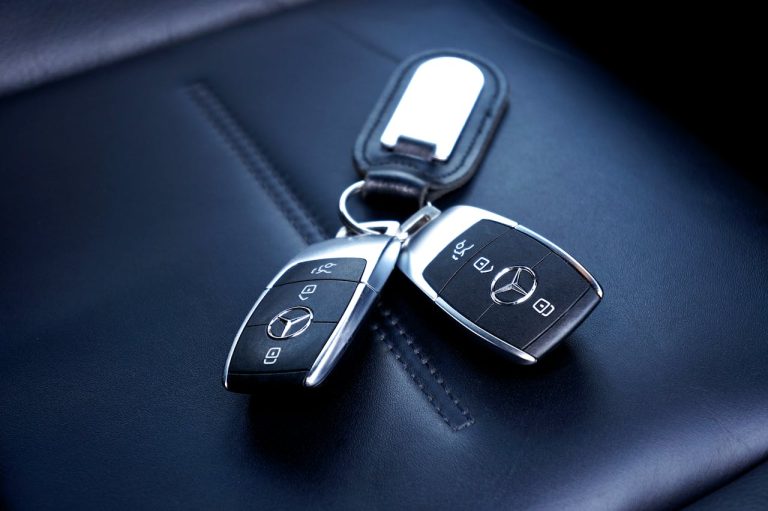 Key tracking and management company